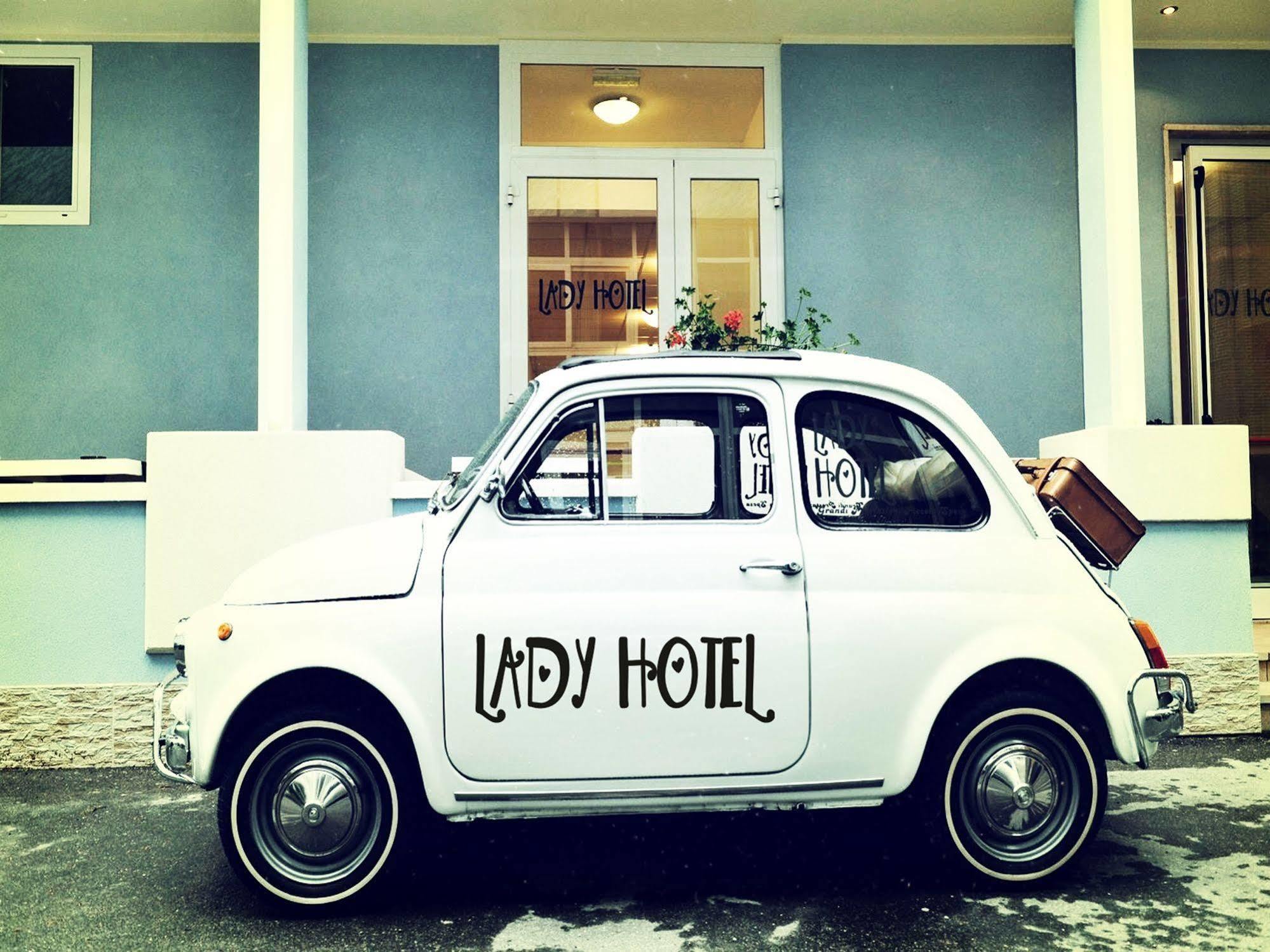 Hotel Lady Rimini Buitenkant foto