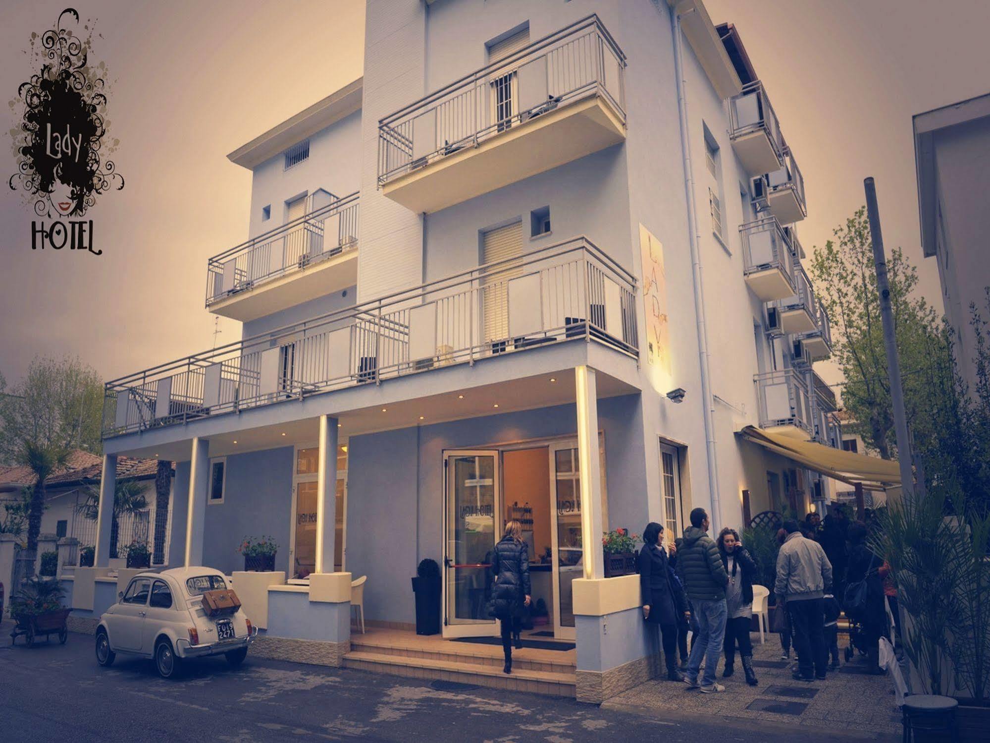 Hotel Lady Rimini Buitenkant foto